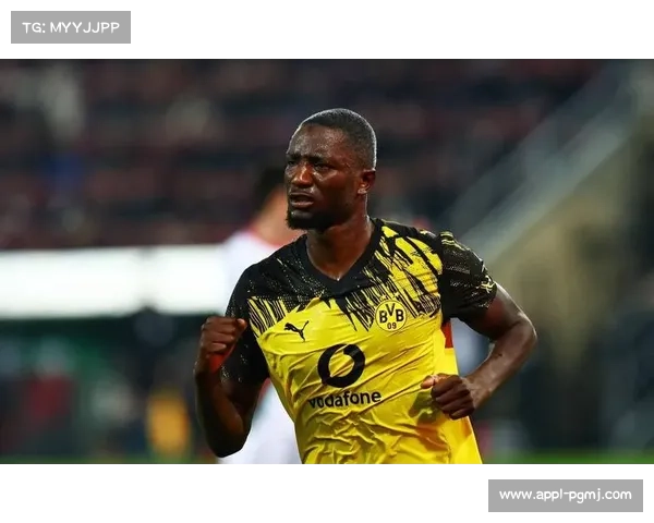 多特替补吉拉西绝杀奥格斯堡 拿下宝贵三分 多特替补吉拉西绝杀奥格斯堡 拿下宝贵三分